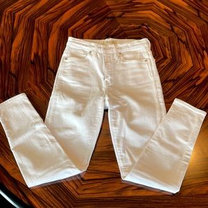 Madewell skinny white jeans size 28